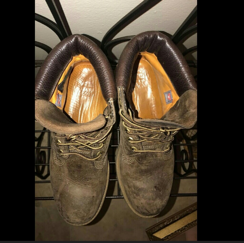 Rustic Brown Timberland RARE - Picture 2 of 4